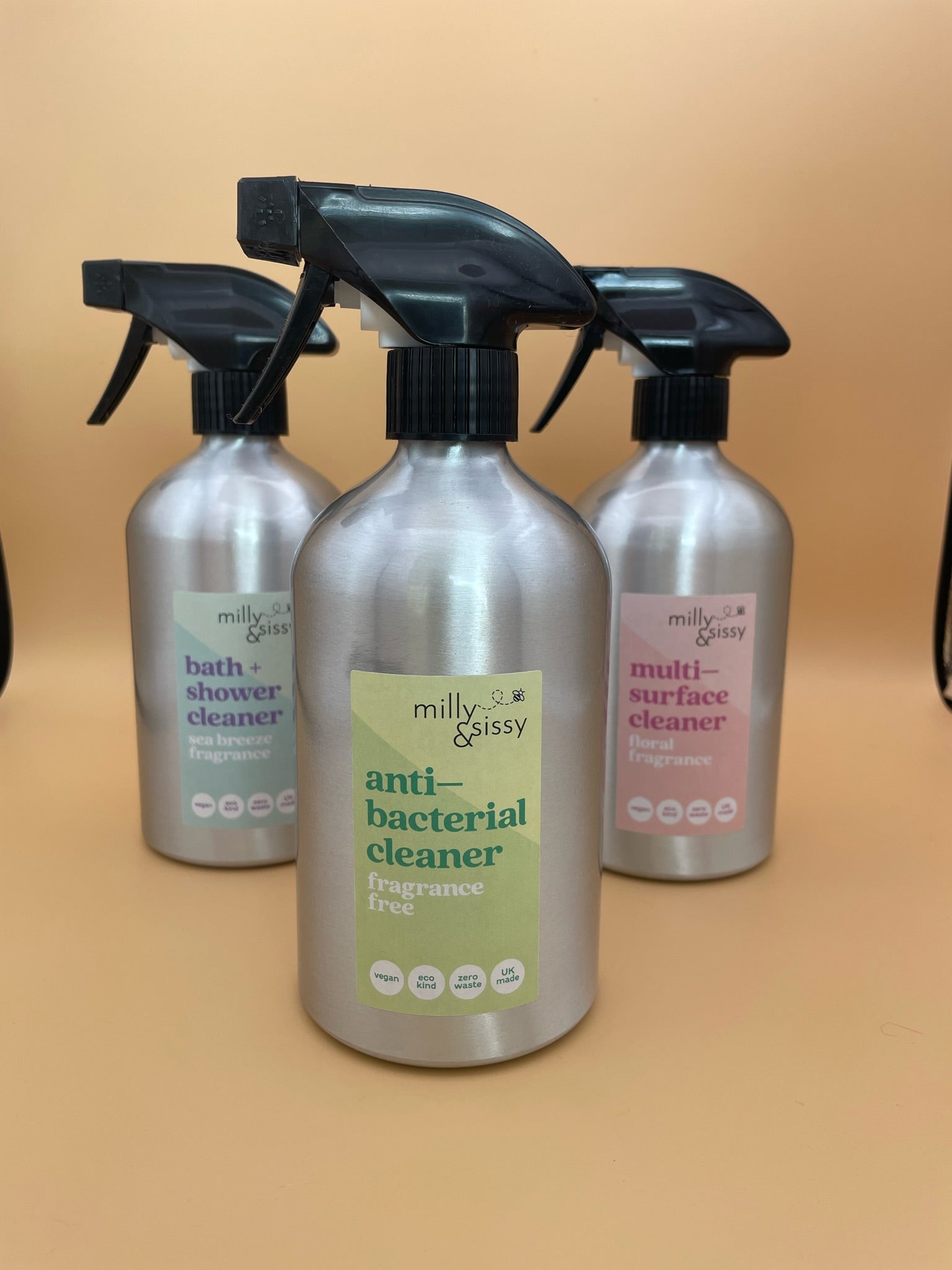 Anti Bacterial cleaner starter set: spray bottle + 3 refill pods